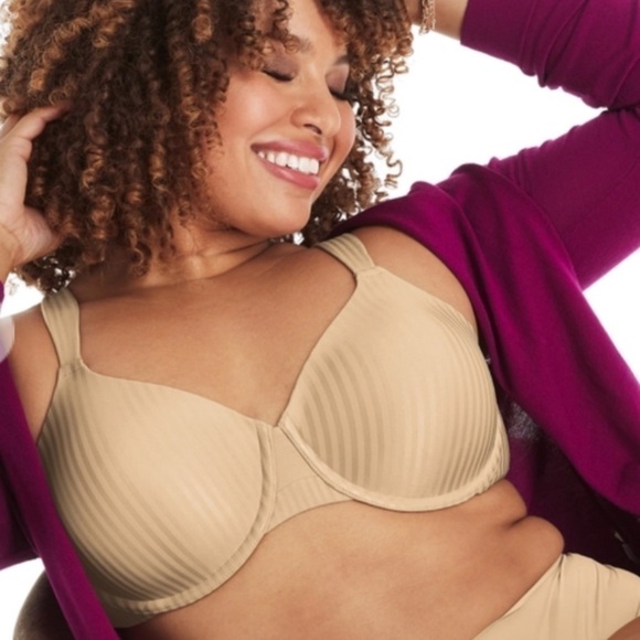 New Playtex Secrets Perfectly Smooth
Underwire Bra Nude Stripe 36D Women's - Picture 6 of 13